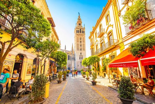 Ces deux villes espagnoles ont été classées parmi les meilleures destinations européennes de 2025 ! (Elles sont accessibles en vols directs depuis la France)