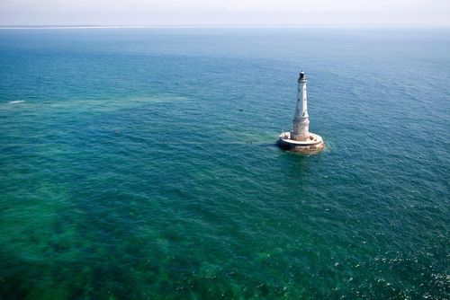 Après la Bretagne, découvrez ces 3 magnifiques phares de Charente-Maritime pour une balade à la Toussaint !
