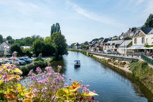 Château, ruelles pavées, monuments… Ces villages font partie des plus beaux de France !