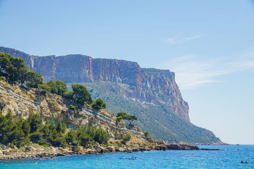 Panoramablick von der Route des Crêtes, auf dem Gipfel des Cap Canaille