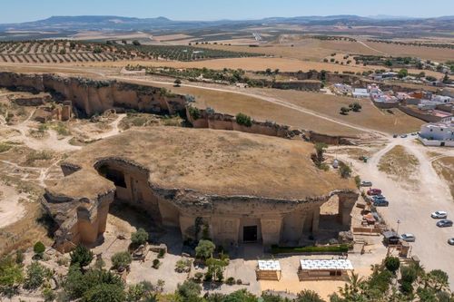 Aller en Espagne et se croire en Jordanie, c'est possible ! Direction la charmante ville d'Osuna, à la rencontre de la "Petra d'Andalousie"