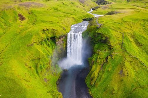 Envie de fraîcheur ? 6 chutes d'eau incroyables à voir au moins une fois dans sa vie !
