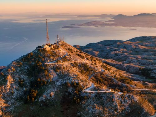 Il monte Pantokrator, sulla cima di Corfù