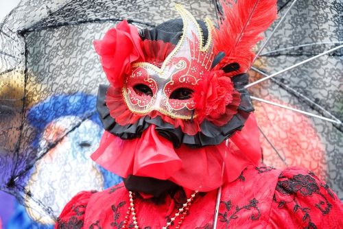 Musiques et danses traditionnelles : le Carnaval Tropical de Paris fait son retour ce week-end !