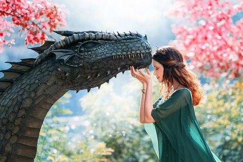  A 1 heure de Paris, ne ratez pas l’Exposition "Animaux fantastiques" au Louvre de Lens ! Elle a été prolongée jusqu'au 22 janvier