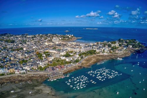 Entre ports et villages, voici 5 sites appréciés des locaux en Bretagne ! 