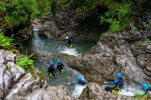 Les 5 plus beaux endroits pour faire du canyoning en France