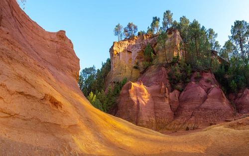 Il faut désormais réserver pour visiter le Colorado Provençal pendant la période estivale : voici comment ça marche