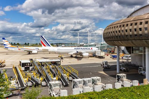 Grève des contrôleurs aériens : de très fortes perturbations attendues jeudi, un préavis également déposé pour le pont de l’Ascension 