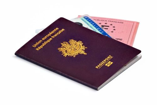 Plus besoin de présenter sa carte d'identité dans ces deux pays qui intègrent l'espace Schengen, si vous arrivez par avion ou bateau