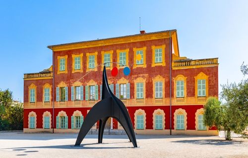 Selon une étude, ce célèbre musée est l’attraction touristique la plus décevante de France !