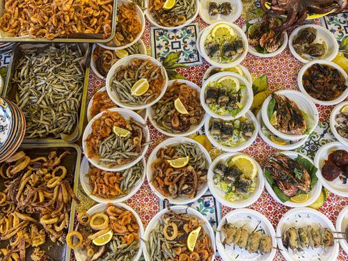 Tour della Sicilia attraverso i suoi piatti tipici