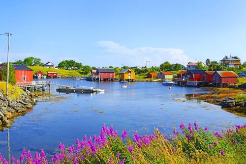 Pour déconnecter cet été, direction cet archipel scandinave pour sa nature spectaculaire inscrite au Patrimoine mondial de l’UNESCO