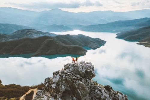 On a repéré ce bon plan : un road-trip de 8j en Albanie (vol, hébergements et voiture de location inclus) à partir de 227 euros !