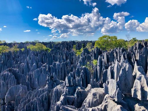 Inhabités, sauvages ou préservés, ces lieux abritent des paysages presque fantastiques (ils sont pourtant bien réels) !