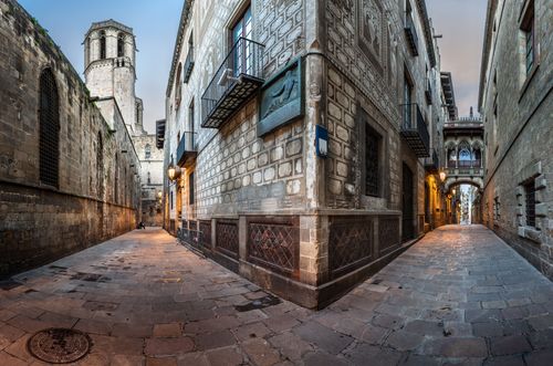 The time stops in Barcelona's Gothic Quarter