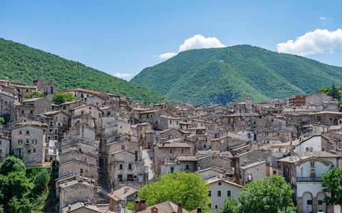 Sulmona, Scanno e Barrea visti con gli occhi di un « Reporter in Valigia »