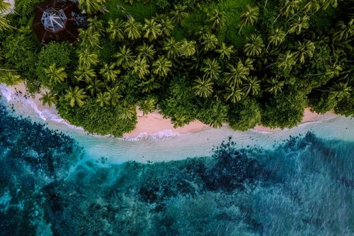 Ces pays et ces îles aux trésors méconnus font partie des moins touristiques au monde !