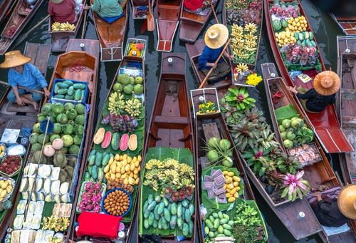 Connaissez-vous les traditions culinaires de ces 8 pays ? A découvrir en 2025 ! 