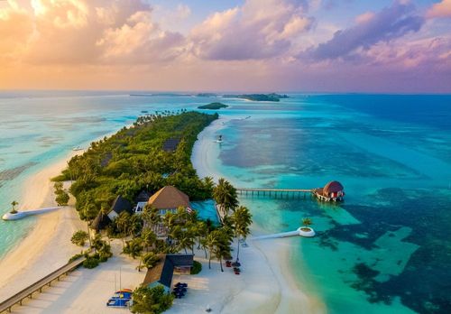Combien ça coûte un voyage aux Maldives ? Le budget moyen à prévoir pour deux semaines 