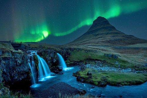 On a repéré ce bon plan : chassez les aurores boréales en Islande lors d’un séjour  de 6 jours et 5 nuits, à partir de 589€ par personne (vols et hôtel inclus)