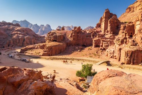 Jordanie : un voyage fascinant entre nature, culture, et histoire à travers le périple d'Alexandre Gigow 