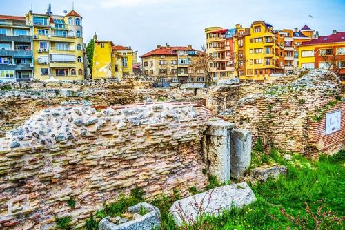 Voyage dans le temps à travers la vieille ville de Varna