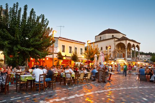 Enjoy Greek culinary specialities in Athens