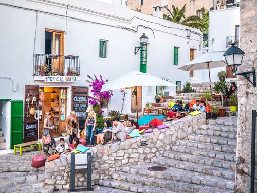 4 destinations dans le monde pour faire la fête jusqu’au bout de la nuit