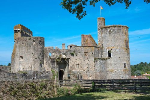Ces petits villages médiévaux situés à moins d'1h de Nantes semblent figés dans le temps ! A découvrir lors d'un week-end