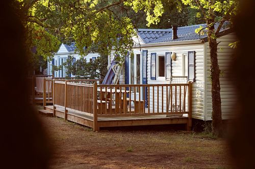 I nostri 10 campeggi preferiti per una vacanza in famiglia nell'Ardèche